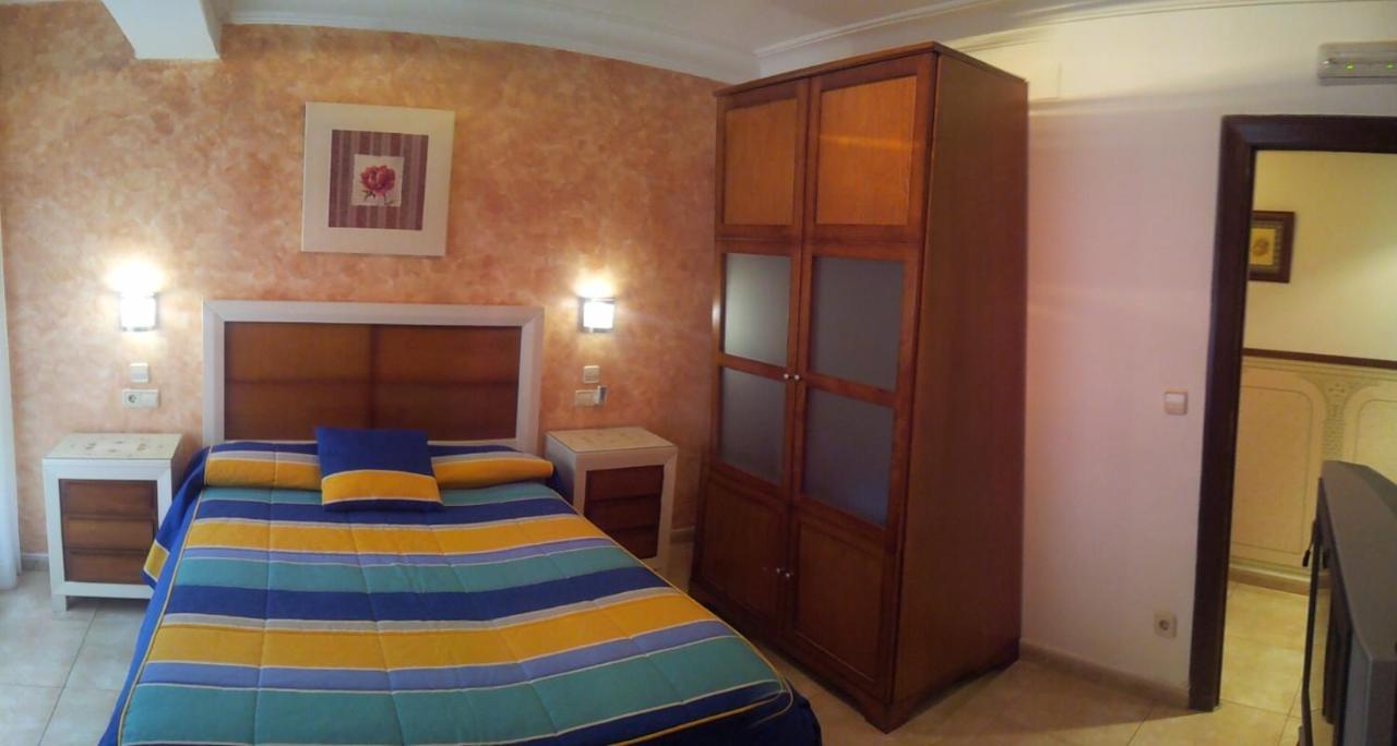 ميراندا دي إيبرو Hostal Conchi المظهر الخارجي الصورة